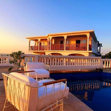 Al Camar Lodge Ndzaouze Exteriér fotografie